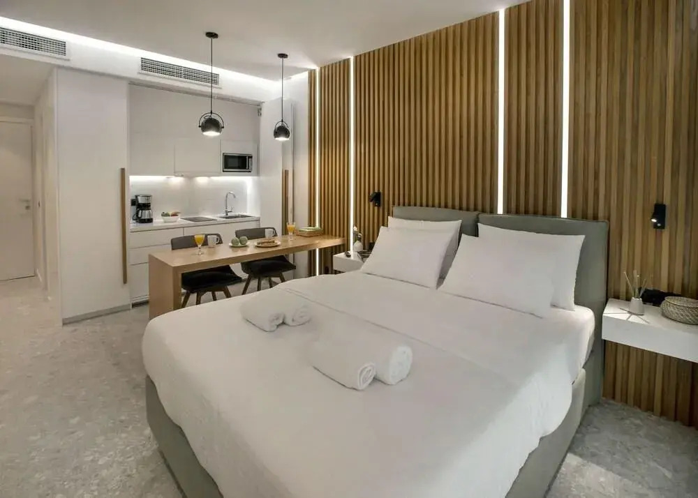 Nikis Suites Syntagma-Plaka 3 by GHH