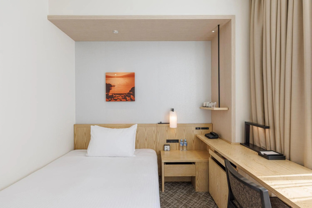 Avion Inn Near LGA Airport, an Ascend Collection Hotel