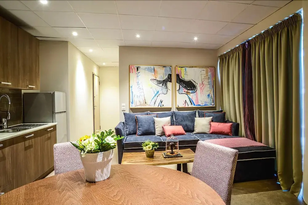 Baia Acropolis Hotel Apartment