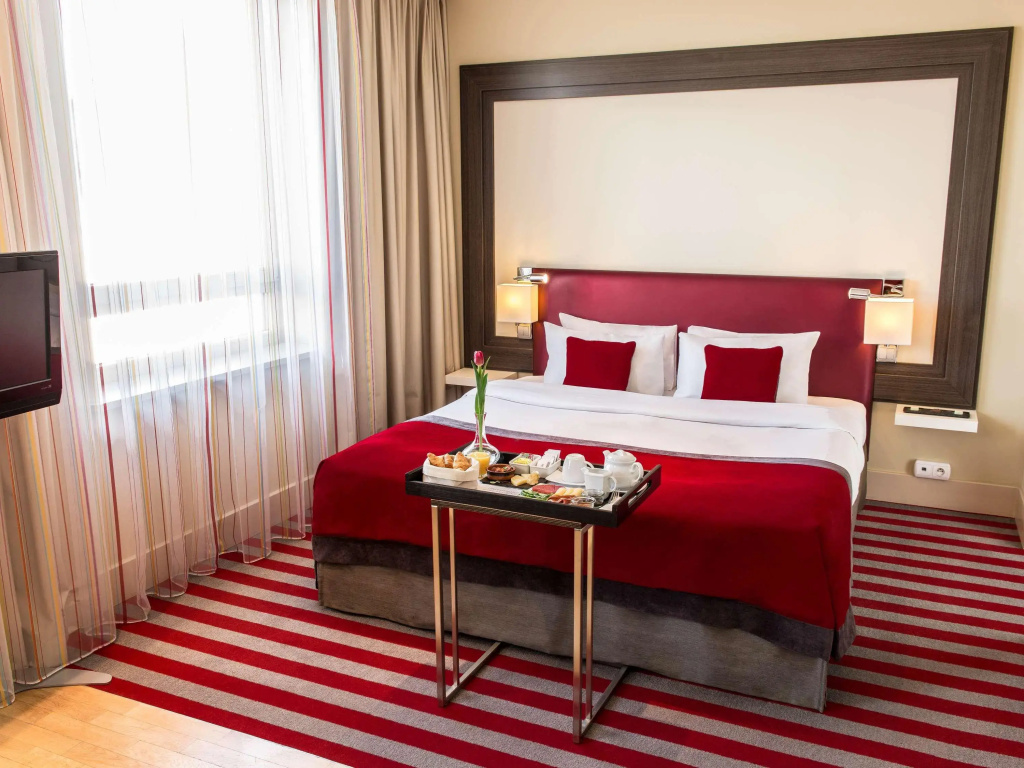 Mercure Warszawa Grand