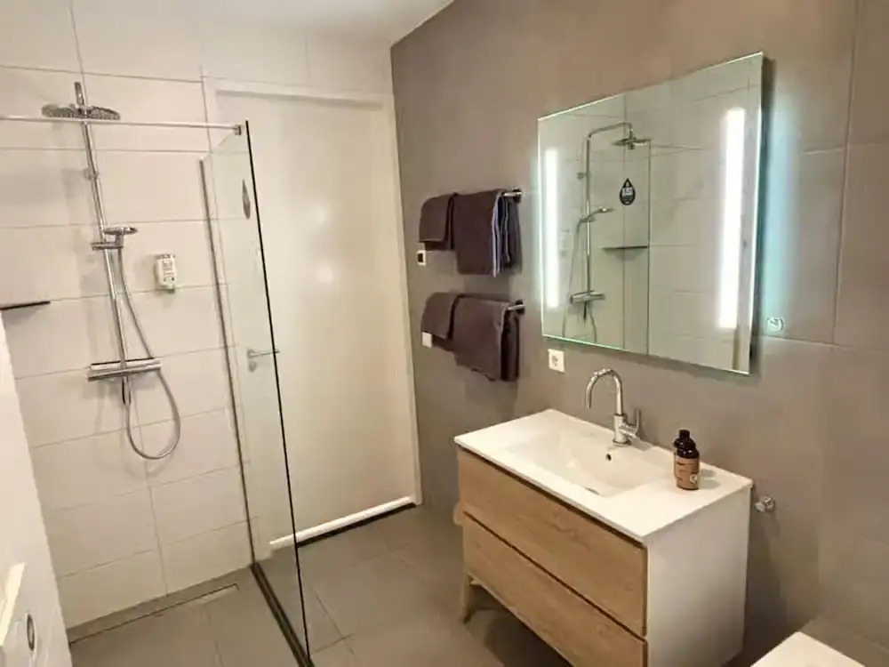 5-person Lodge With Private Balcony