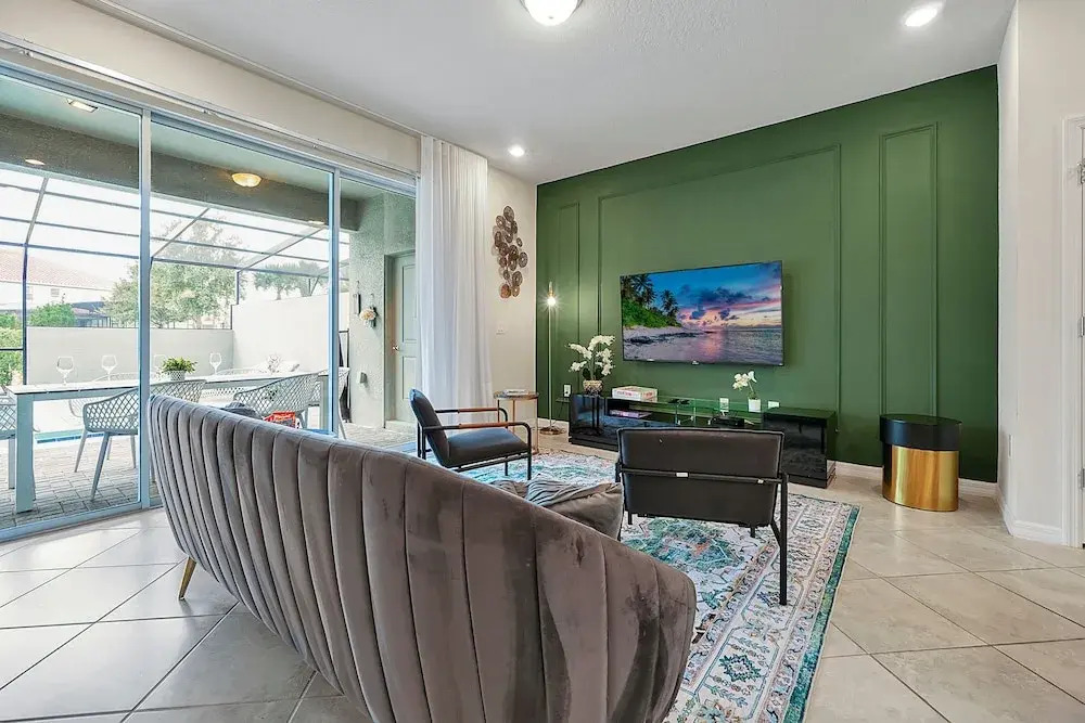 7435 Oakmoss Loop, Davenport, 5bed