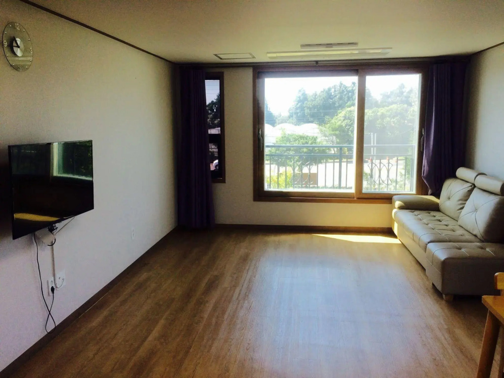 Jeju DK House Pension
