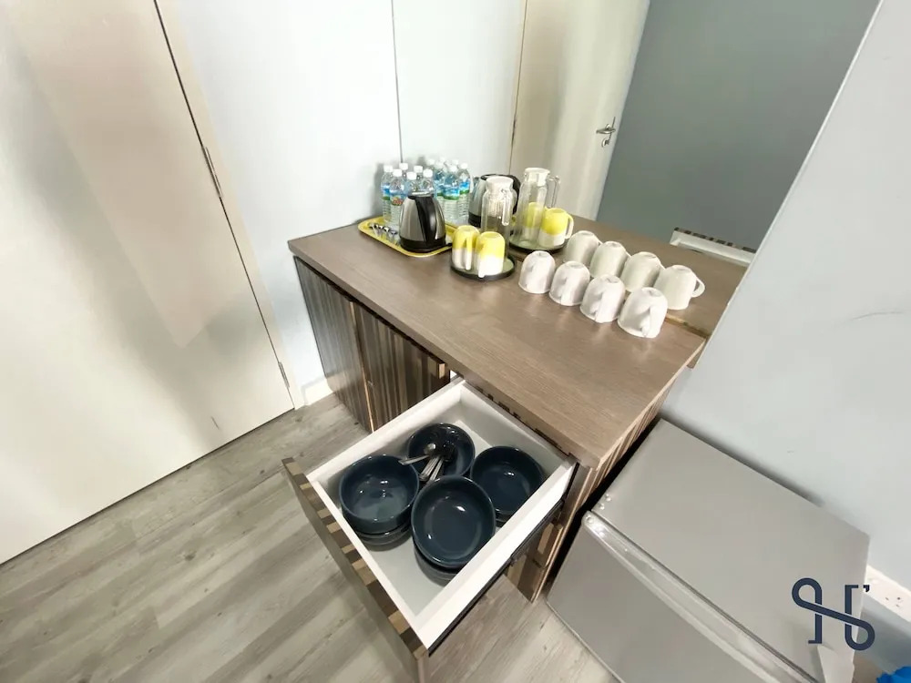Homesuite' Home at Aeropod SOVO