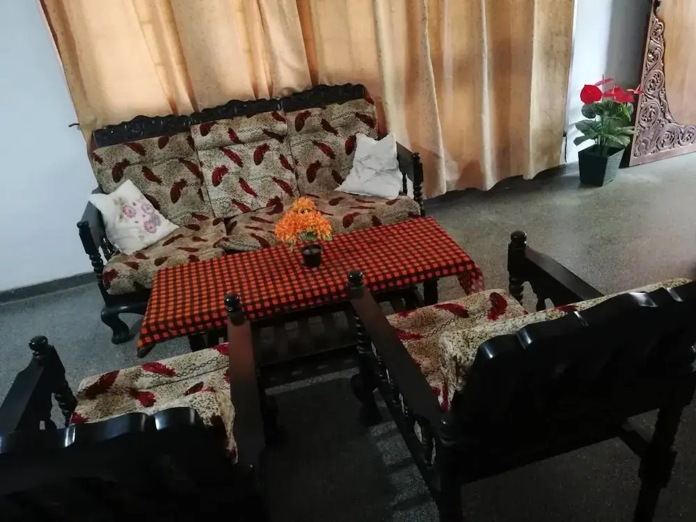 Ambasewana Resort