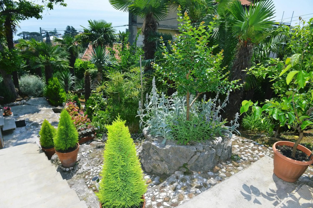 Charming Opatija Getaway w Panoramic Sea Views