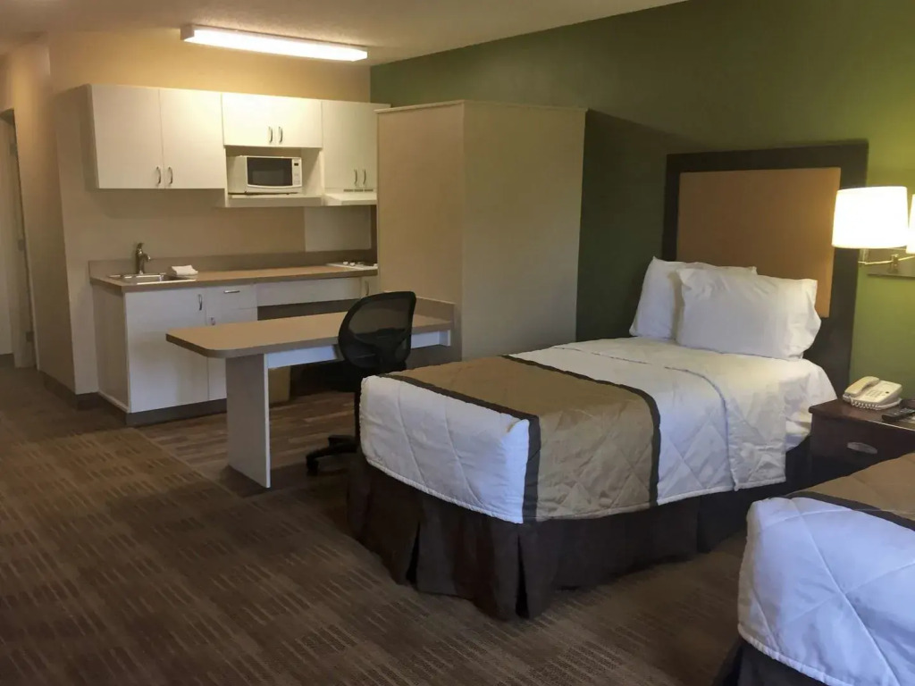 Extended Stay America Suites - Detroit - Madison Heights