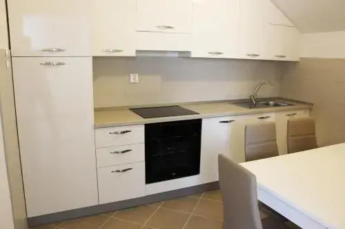 Wing Club Apartments
