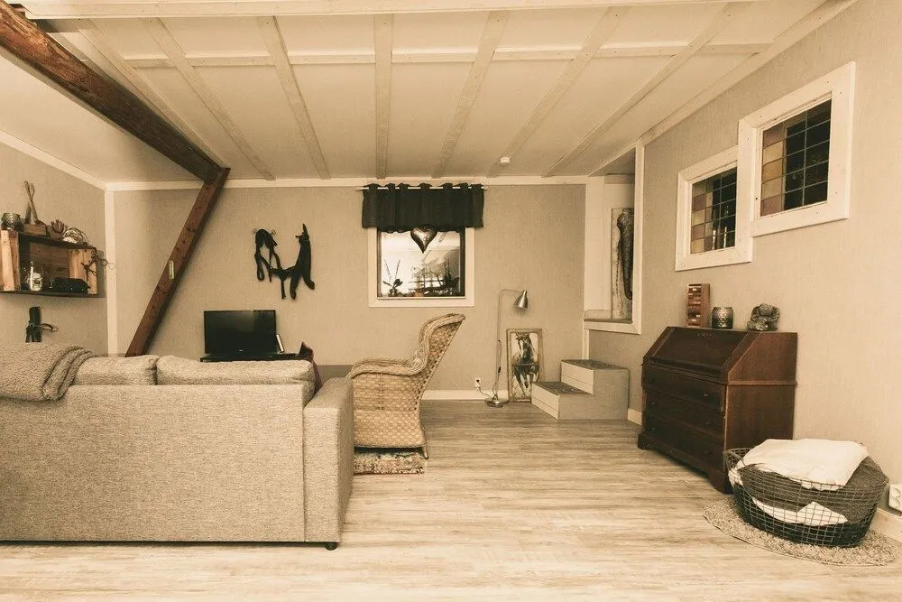Toric Farmlodge