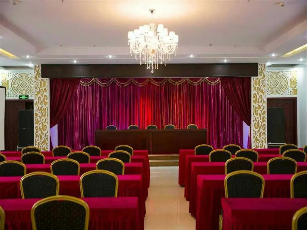 Chongli Pengyuan Business Hotel