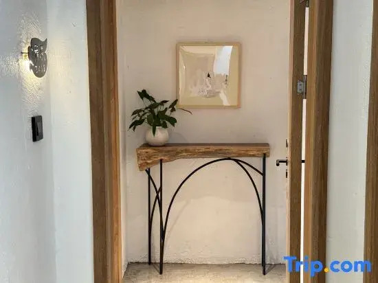 No. 1, Alley 10, Su Gang New Village, Daliang Street, Shunde