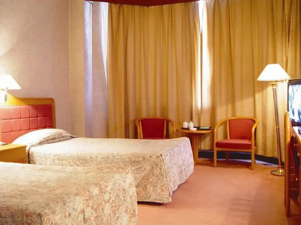Xincheng Hotel
