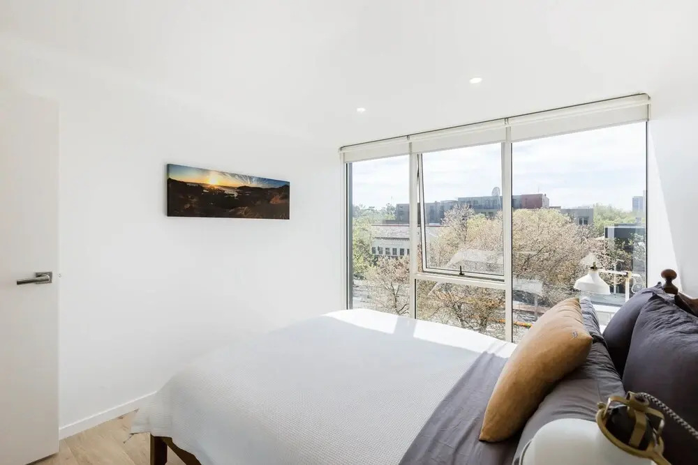 YUKI, 1BDR Melbourne Apartment