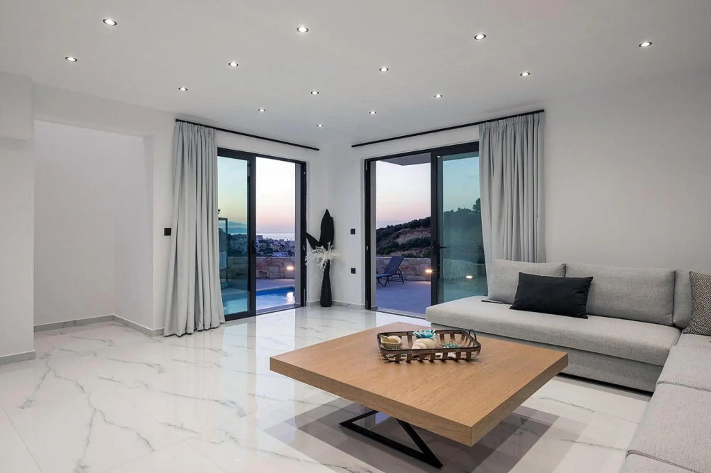 Sea View 4 Bedroom Villa