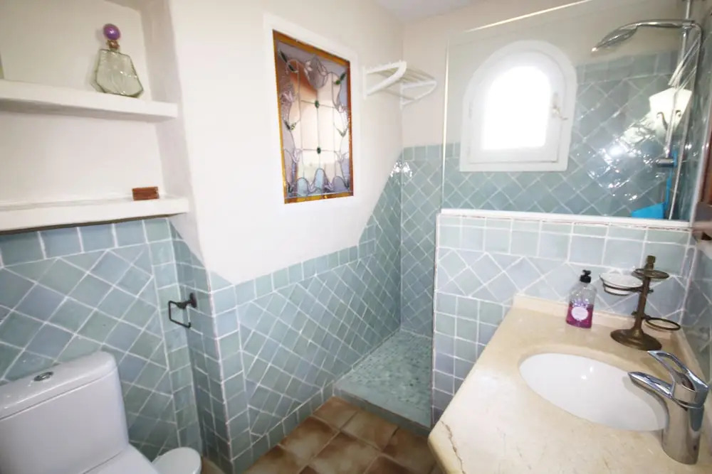 Private & Luxurious Villa With Pool - Lots of Space & Short Walk to the Sea
