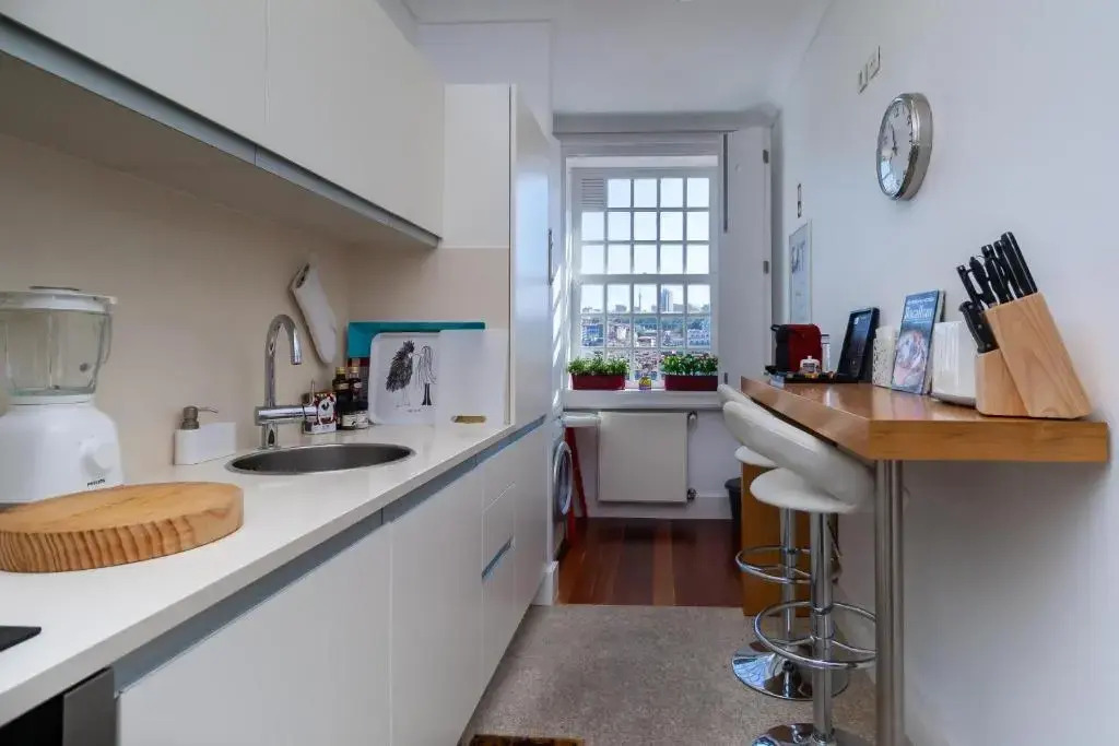 Guestready - Ribeira Apt for 4 in the Historical Porto Center