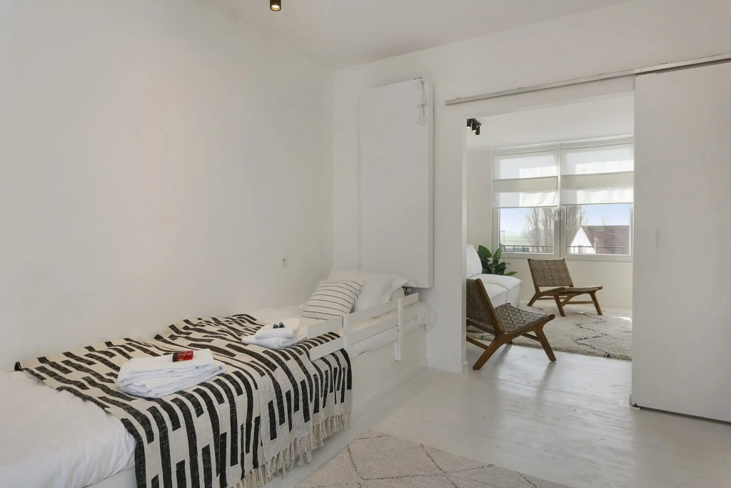 Lovely Apartment in Duinbergen, Knokke - 10 min from beach