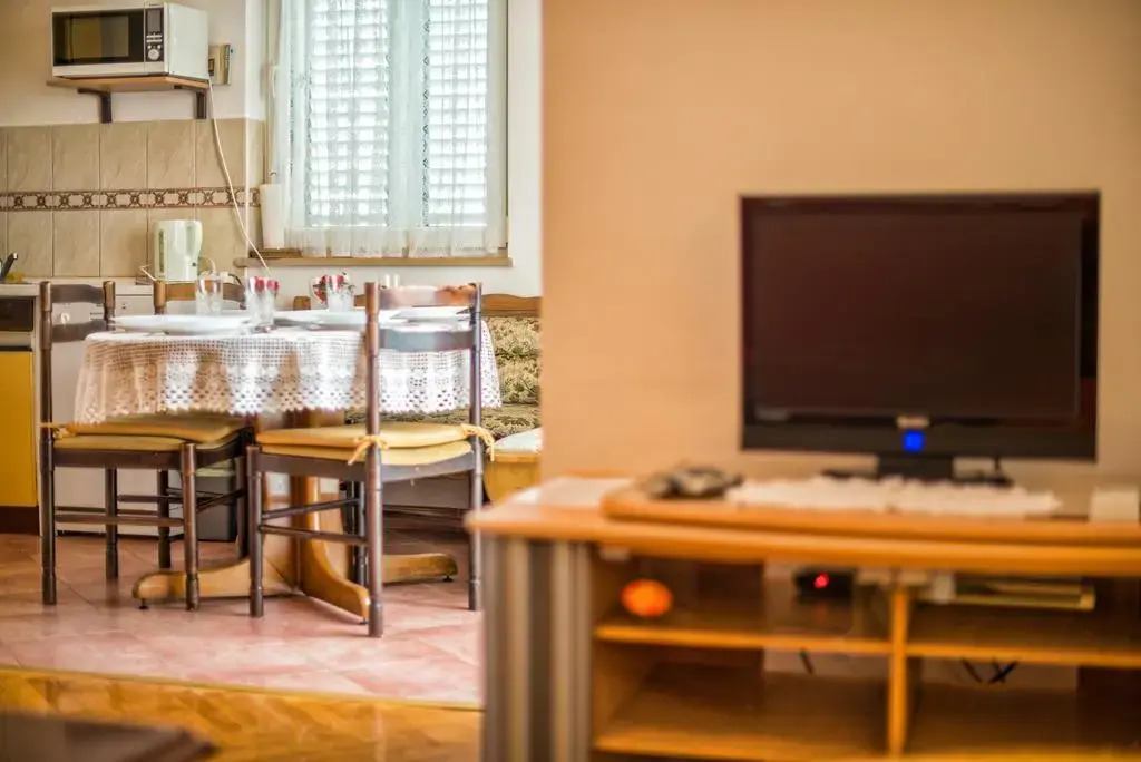 Apartments Jasmina 4212