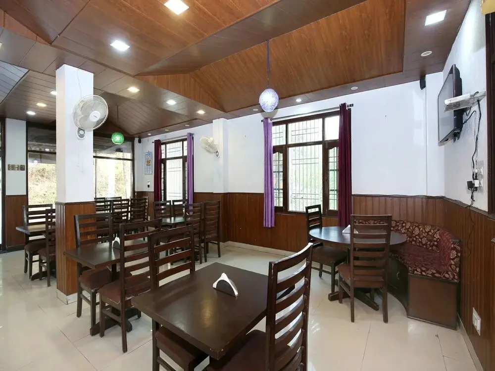 Black Pepper by OYO Rooms