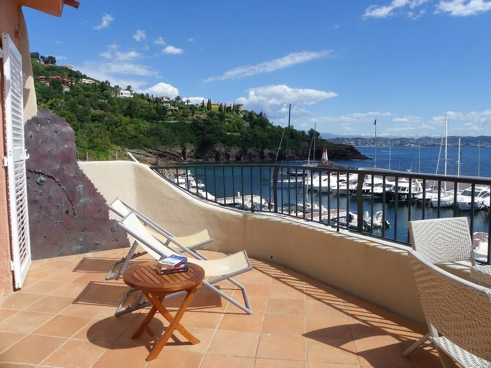 Agence la Galère - Appartement Badianne