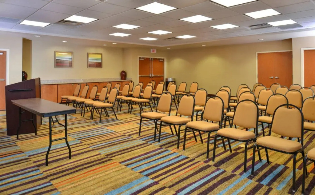 Fairfield Inn and Suites by Marriott Birmingham / Bessemer