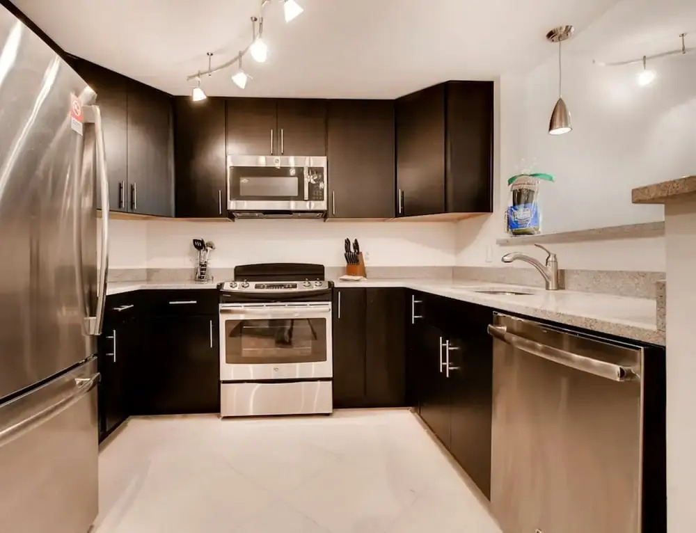 Global Luxury Suites in Walnut Creek