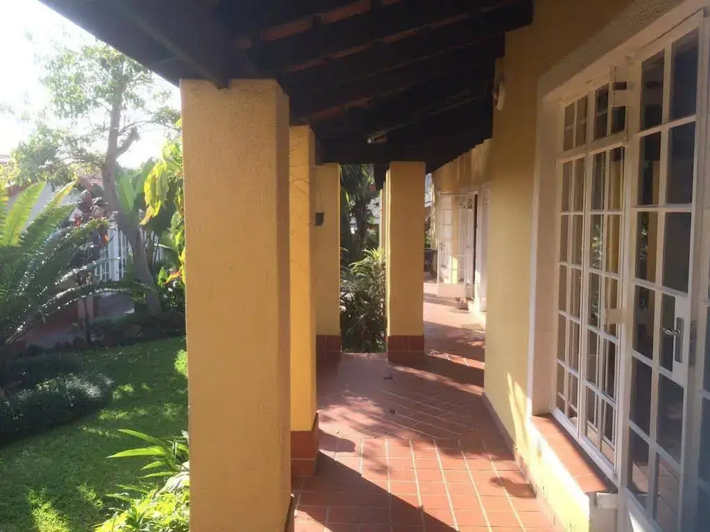 Auberge Guest Lodge