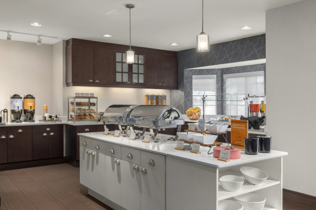 Homewood Suites by Hilton Jacksonville Deerwood Park