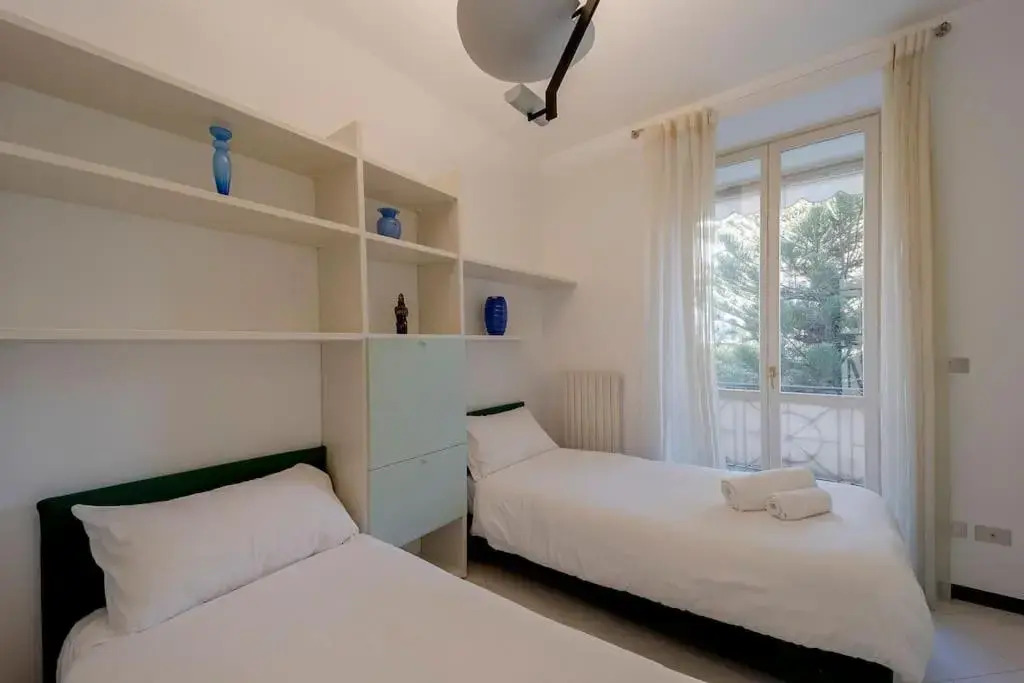 Victoria Hall Bordighera - 2 bedroom apartment - Parking