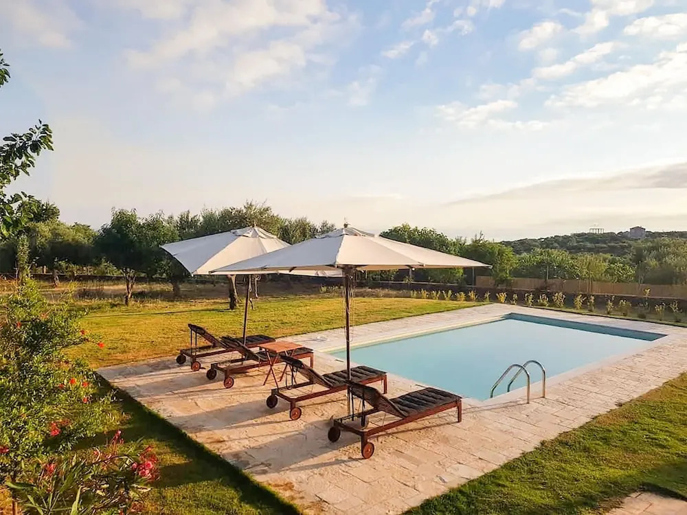 Villa Eleni - Garden Pool Retreat Near Kardamili