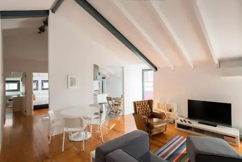 FLH Bairro Alto Balcony Flat