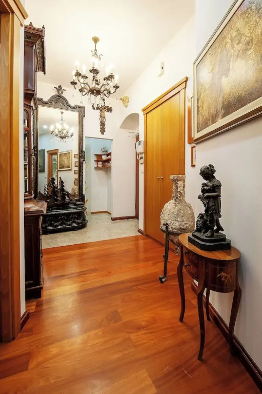 Royal Heritage Apartment in Split Center
