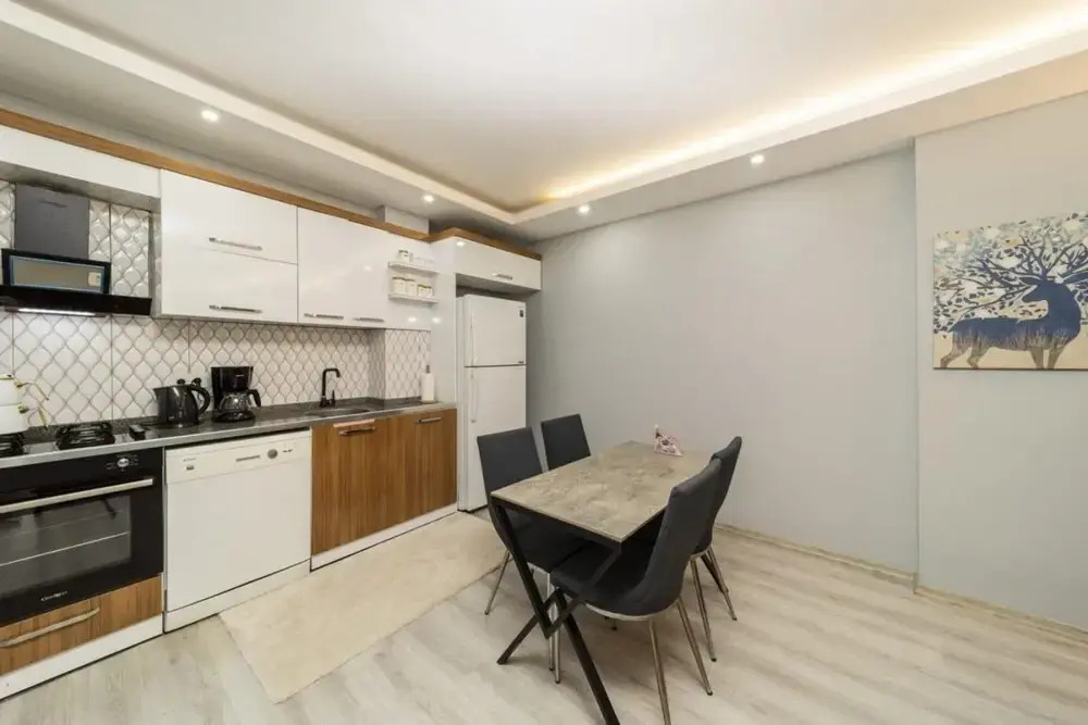 Lovely Apartment Near Konyaalti Beach in Muratpasa