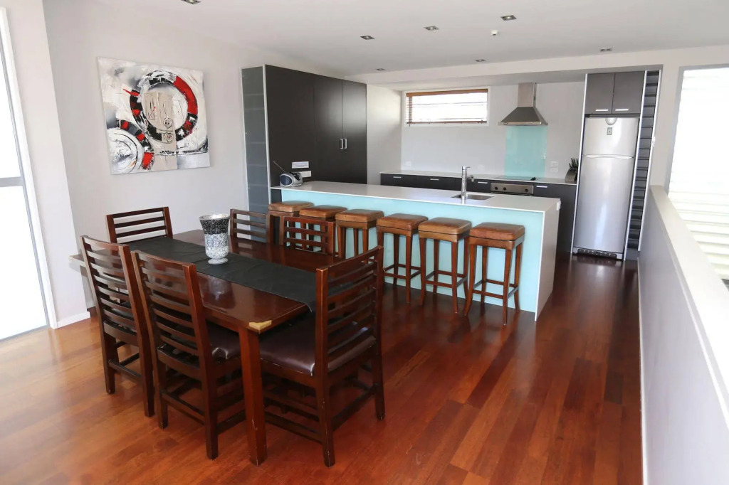 Picton Waterfront Apartments