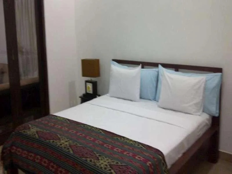 Lovina Villa Cinta
