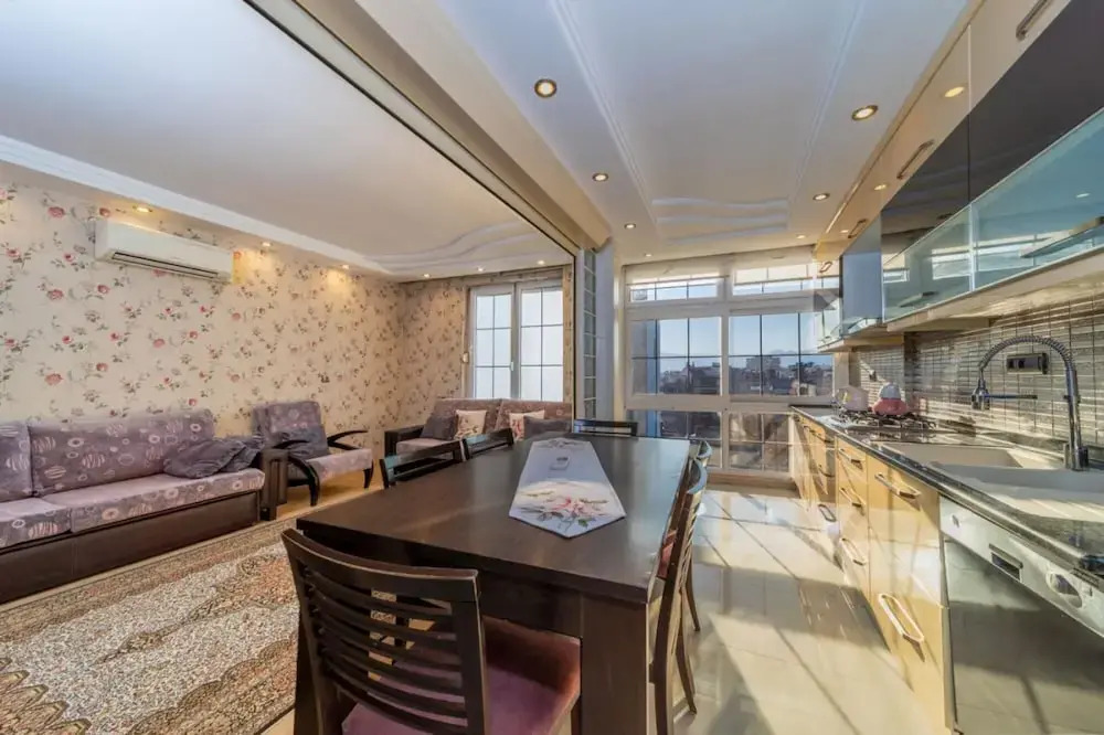 Lovely Flat with Sea View near Beach in Muratpasa
