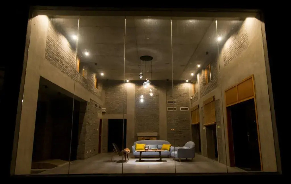 Yin Hotel