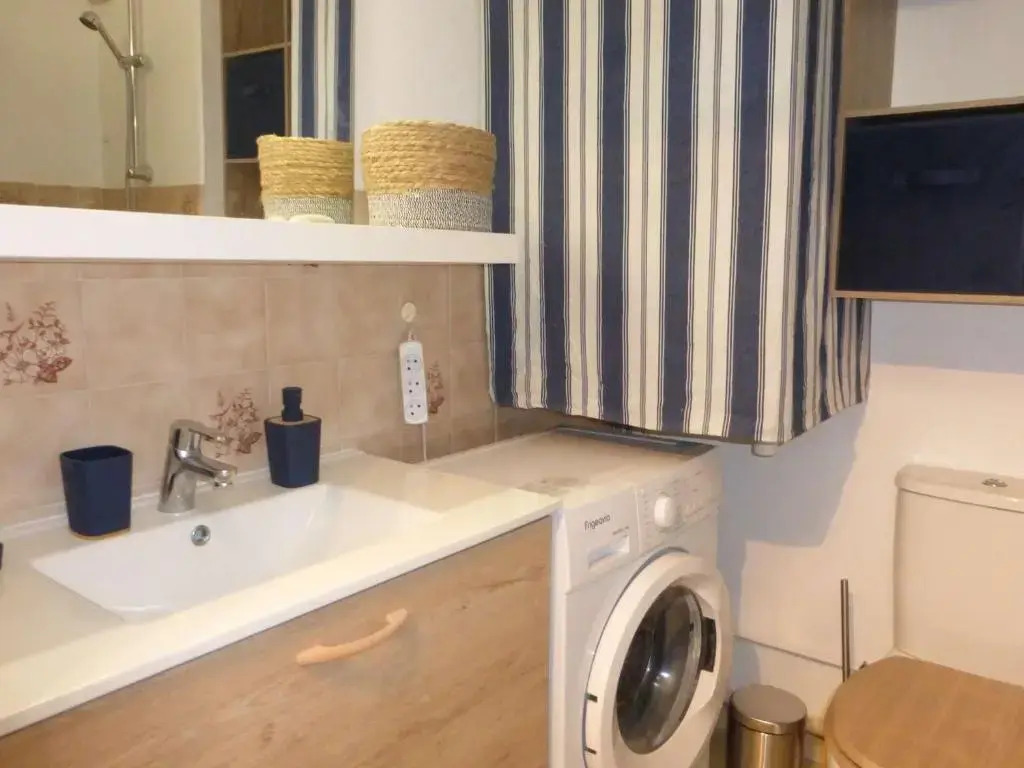 Appartement Saint-Gilles-Croix-de-Vie, 1 pièce, 4 personnes - FR-1-224-786