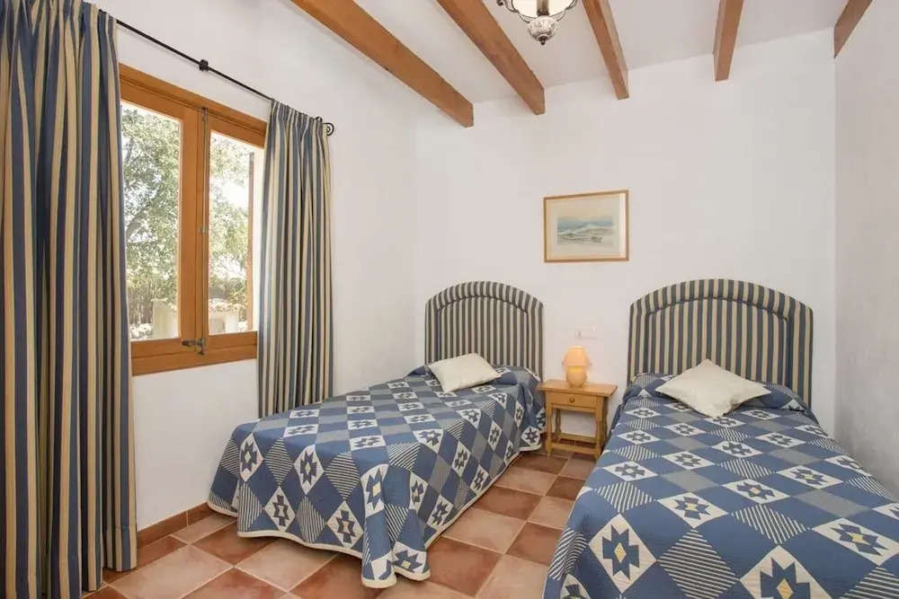 Villa - 3 Bedrooms with Pool and WiFi - 103240