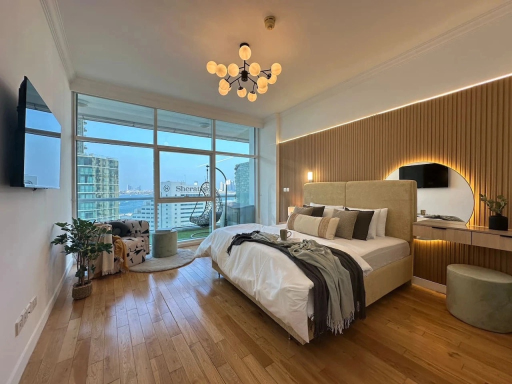 Квартира JBR Beachfront 3BR Sleeps 12 Pool Sea View