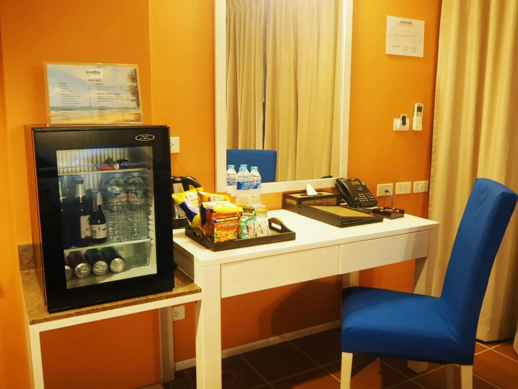 GrandBlue Resort & Beachclub