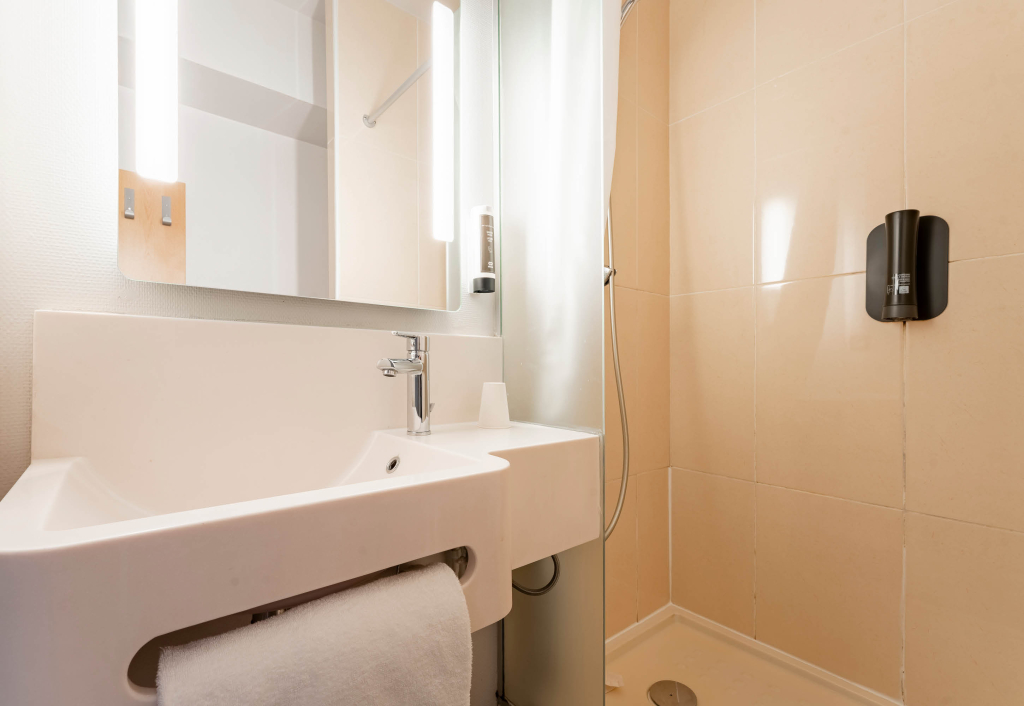 B&B HOTEL Valenciennes Marly