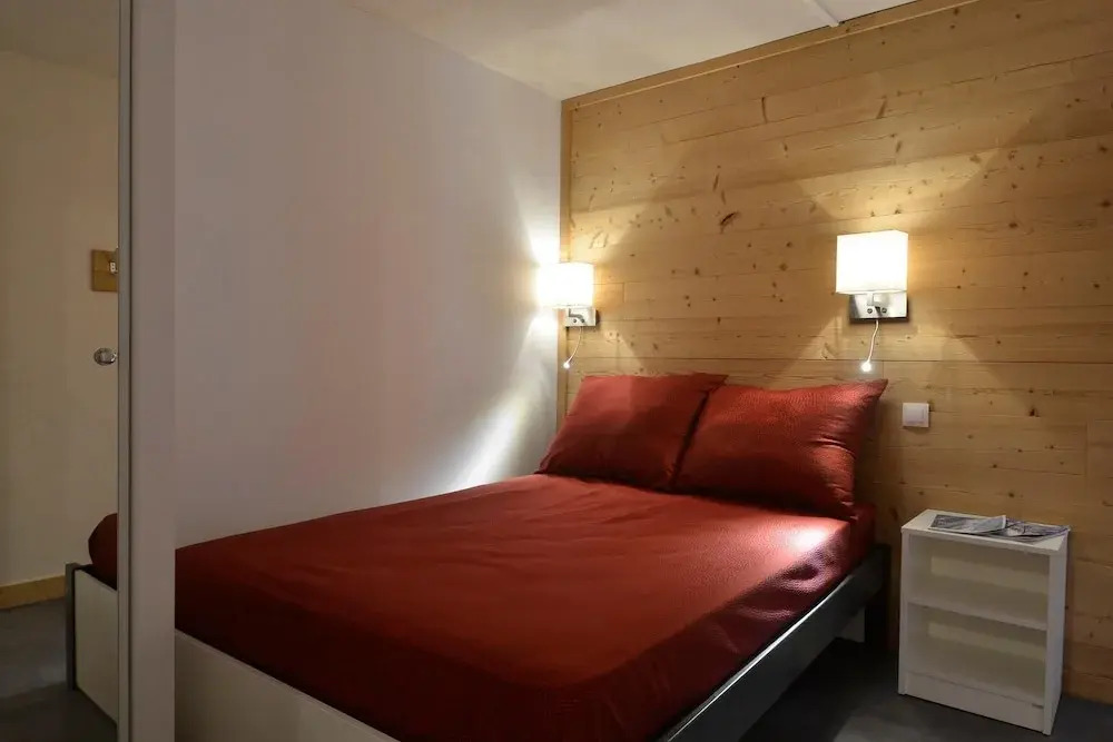 Residence Saintjacques Two-room Apartment for 5 People, in the Resort Center S603