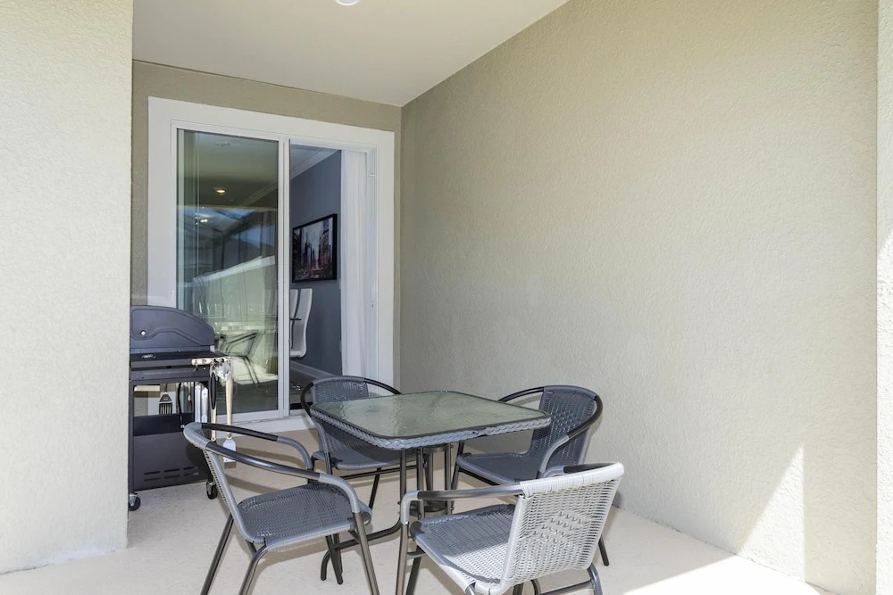 Brand New at Storey Lake Resort, Private Pool, Near Famous Attractions!!