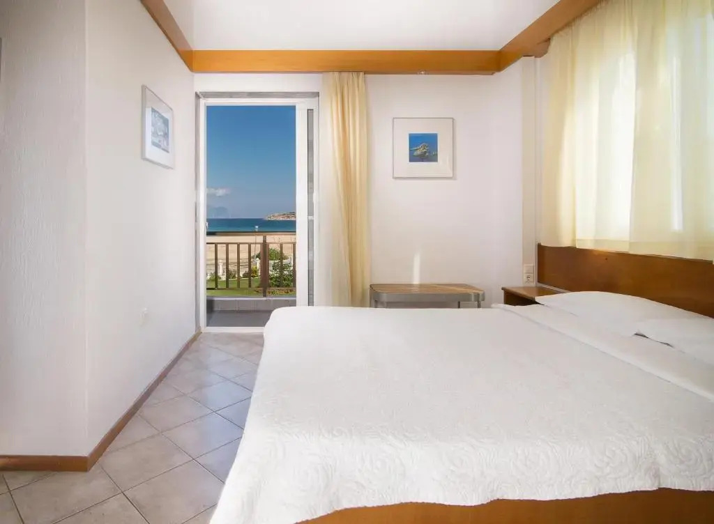 Linaraki Studios & Apartments