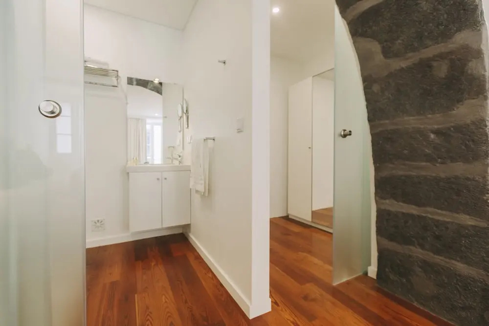 Azores Inn - Family Suites