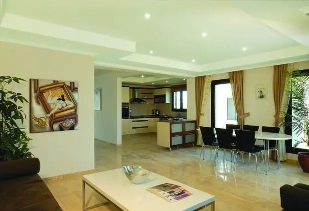 Royal Golf Villas