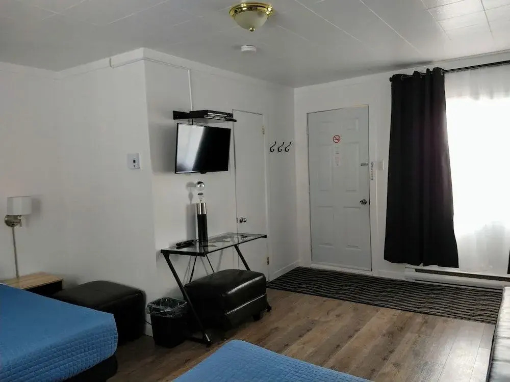 Motel Hibiscus