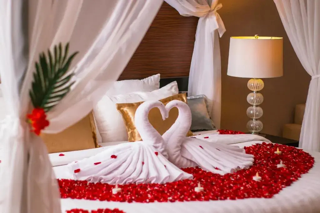 Raintree Boutique Villa & Gallery