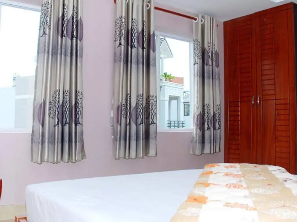 Tan Hoang Yen Phan Van Tri Hotel